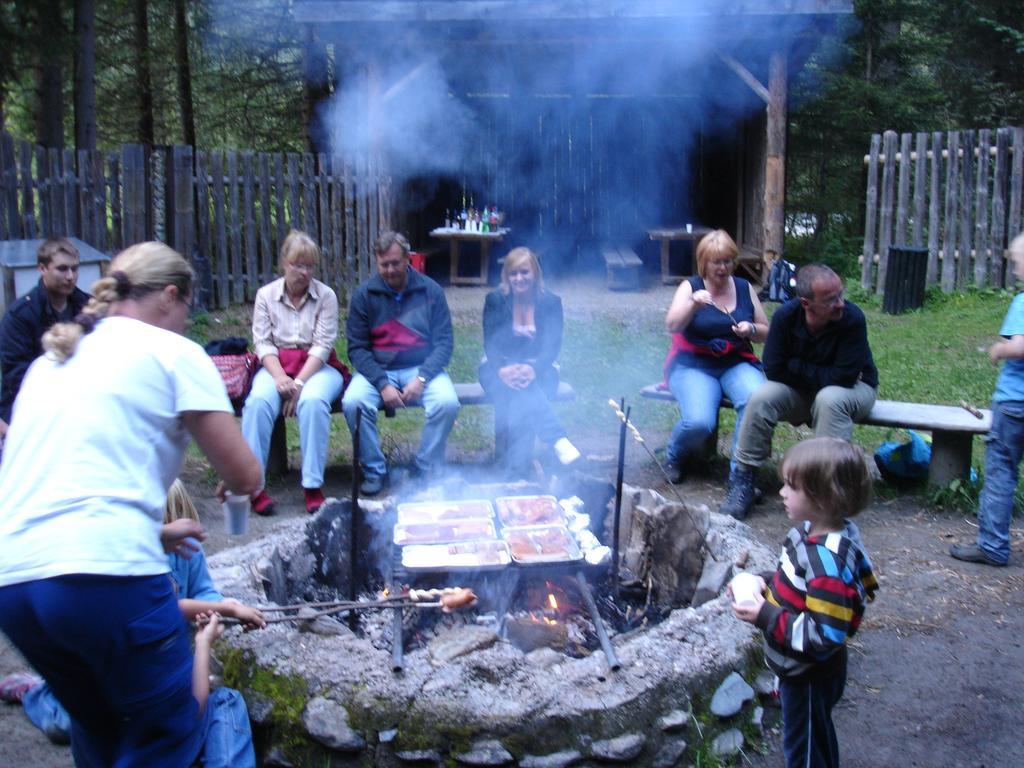 Familienparadies Wolfgangbauer هيليغنبلت المظهر الخارجي الصورة